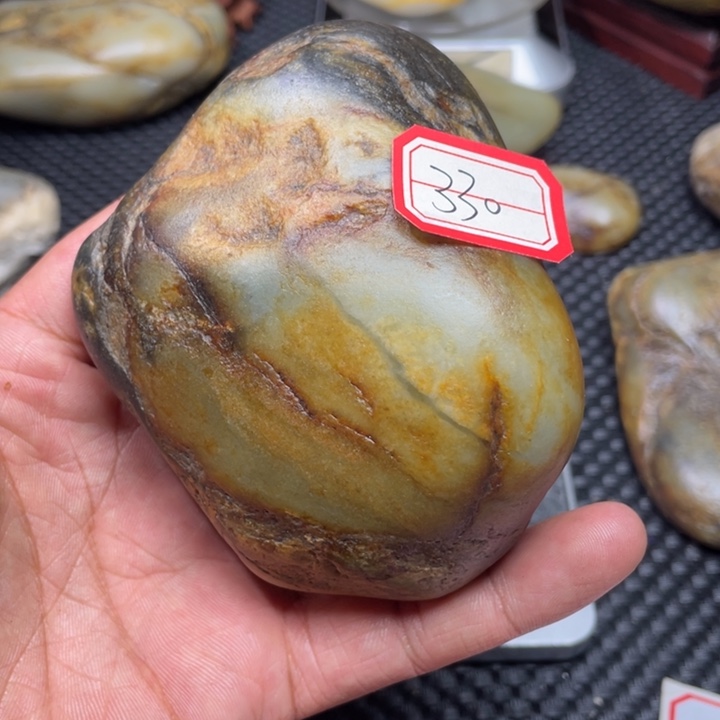 颈饰未镶嵌和田玉330