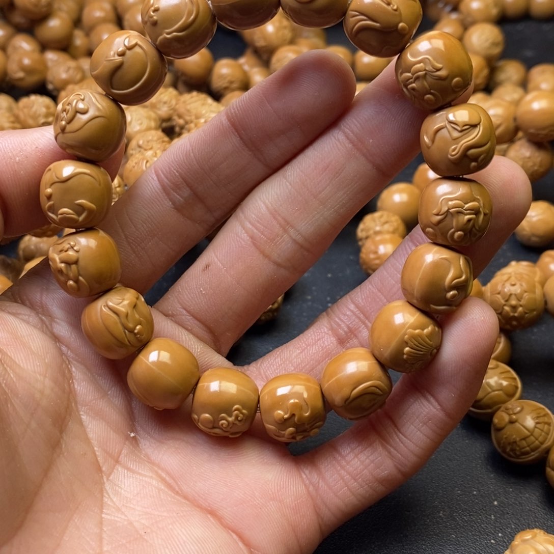 猴头核桃吊坠老型无相佛