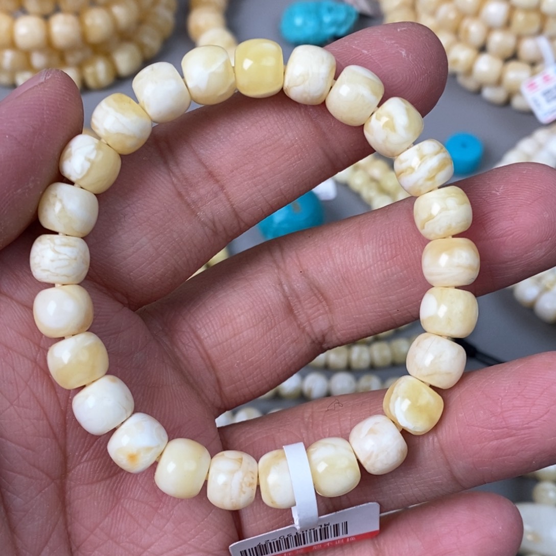 蜜蜡珠宝奇石未镶嵌8.7mm