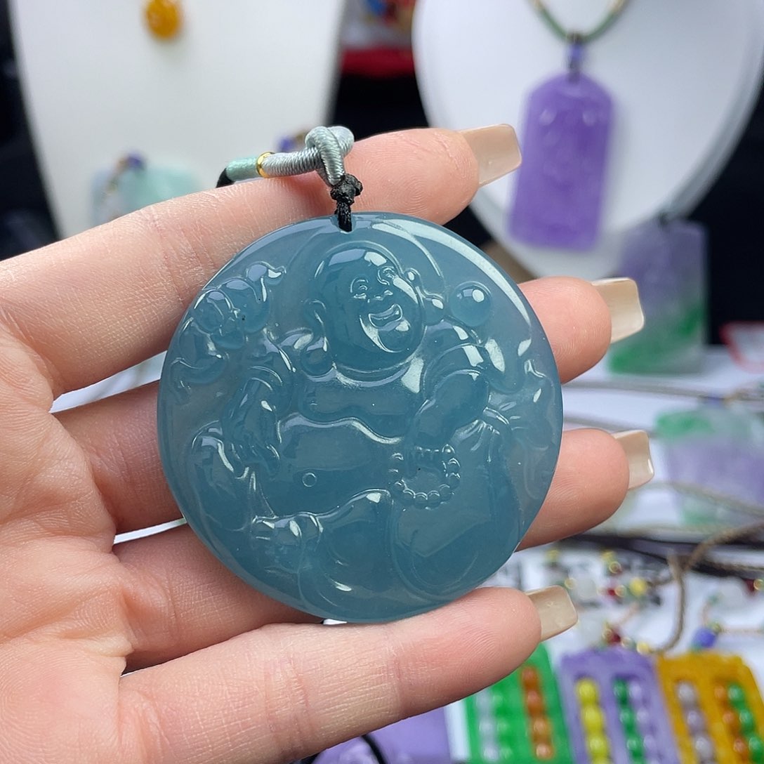 翡翠未镶嵌吊坠(赠链)