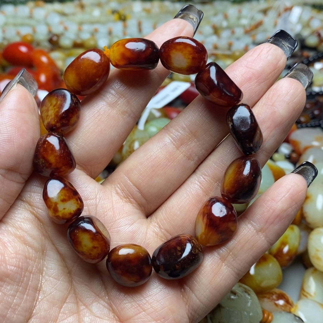 和田玉手链未镶嵌一**爱