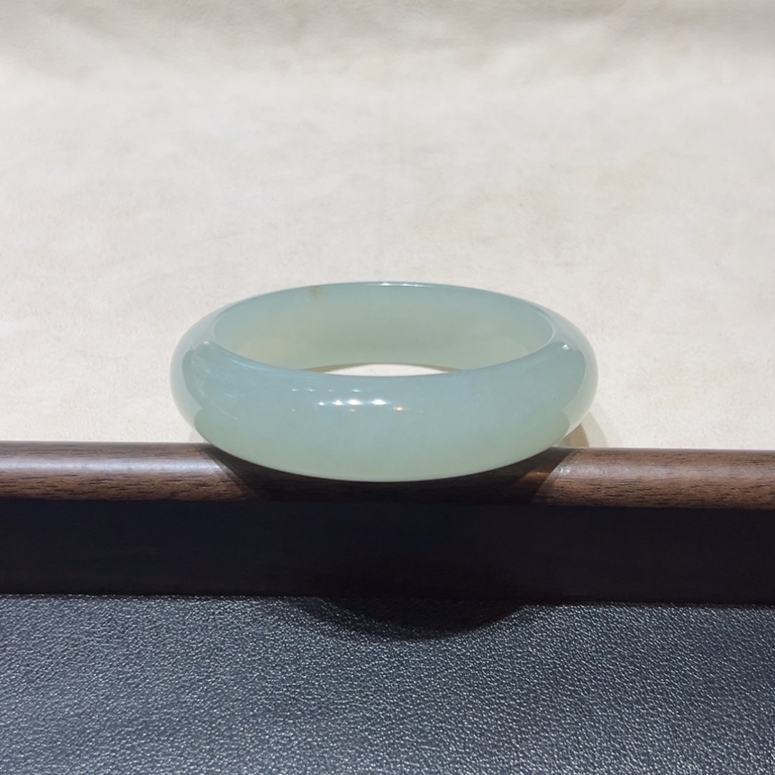 翡翠未镶嵌手镯圈口59/60