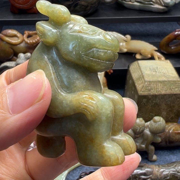 和田玉未镶嵌挂件