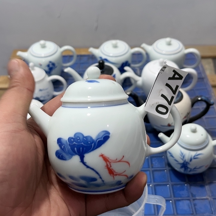 茶具默认微瑕瓷器、茶具、壶、摆件，介意勿拍 