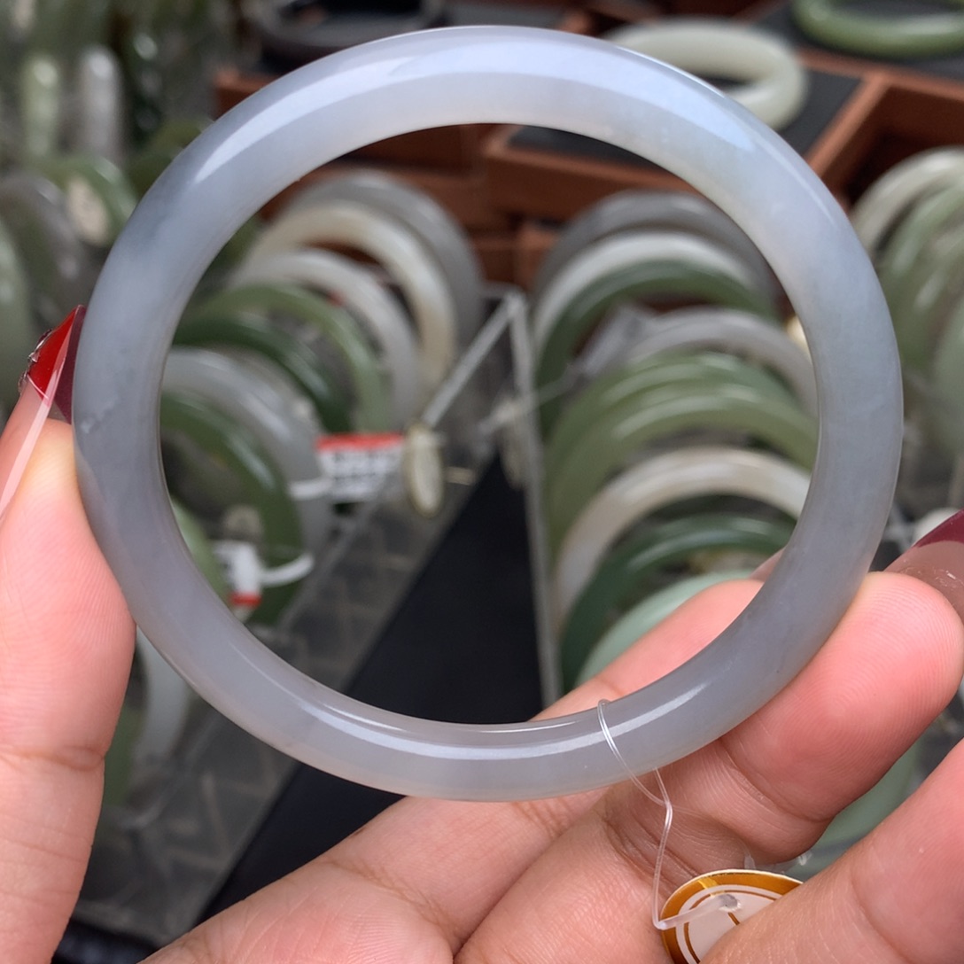 未镶嵌手镯和田玉54