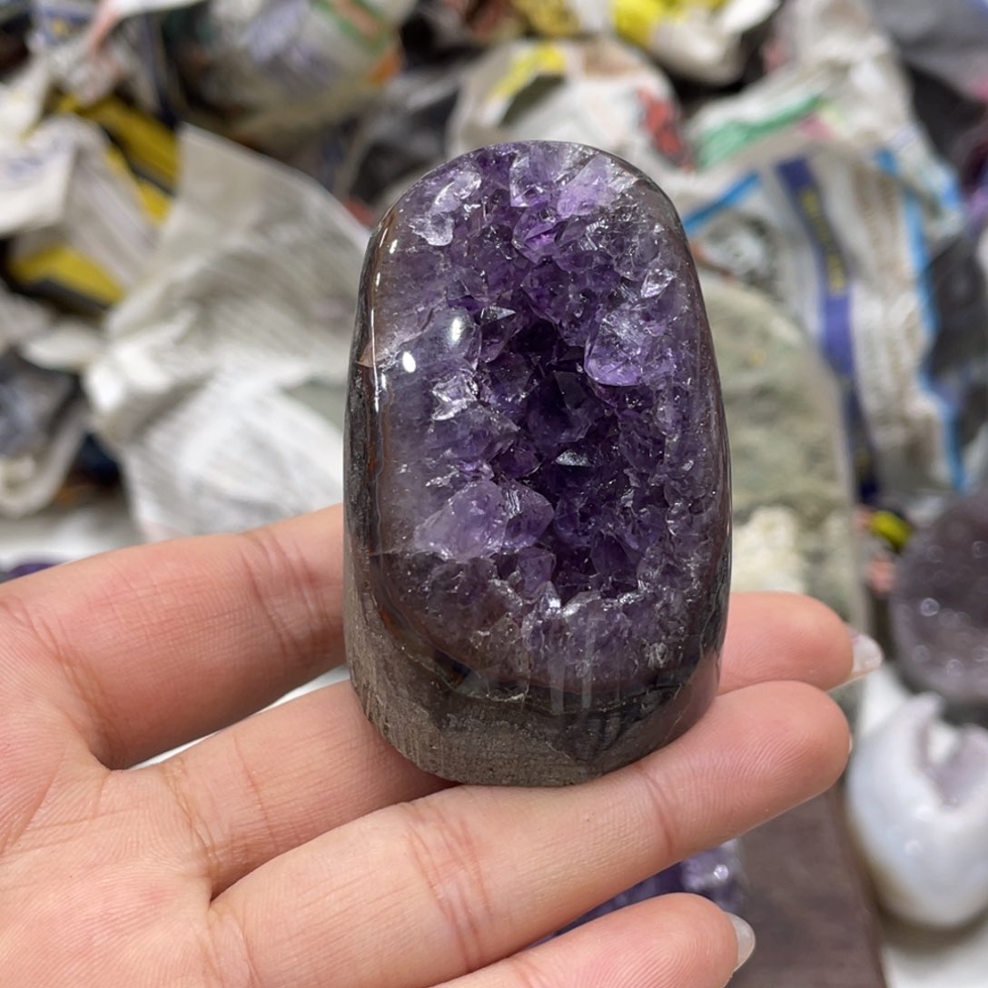 紫晶大型摆件（非配饰）未镶嵌