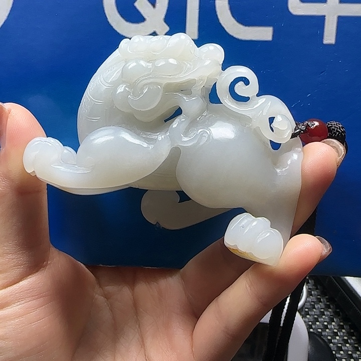 h***p和田玉未镶嵌把件