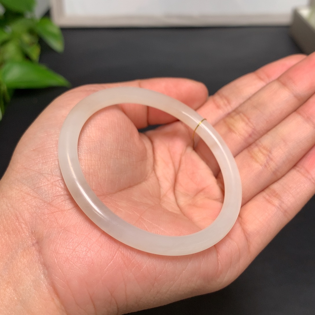 和田玉手镯未镶嵌53