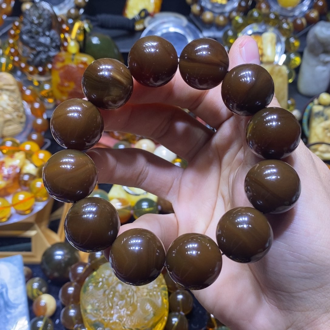 琥珀未镶嵌珠宝奇石