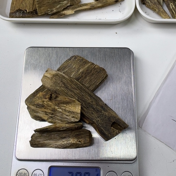 沉香沉香碎屑沉香碎屑20克