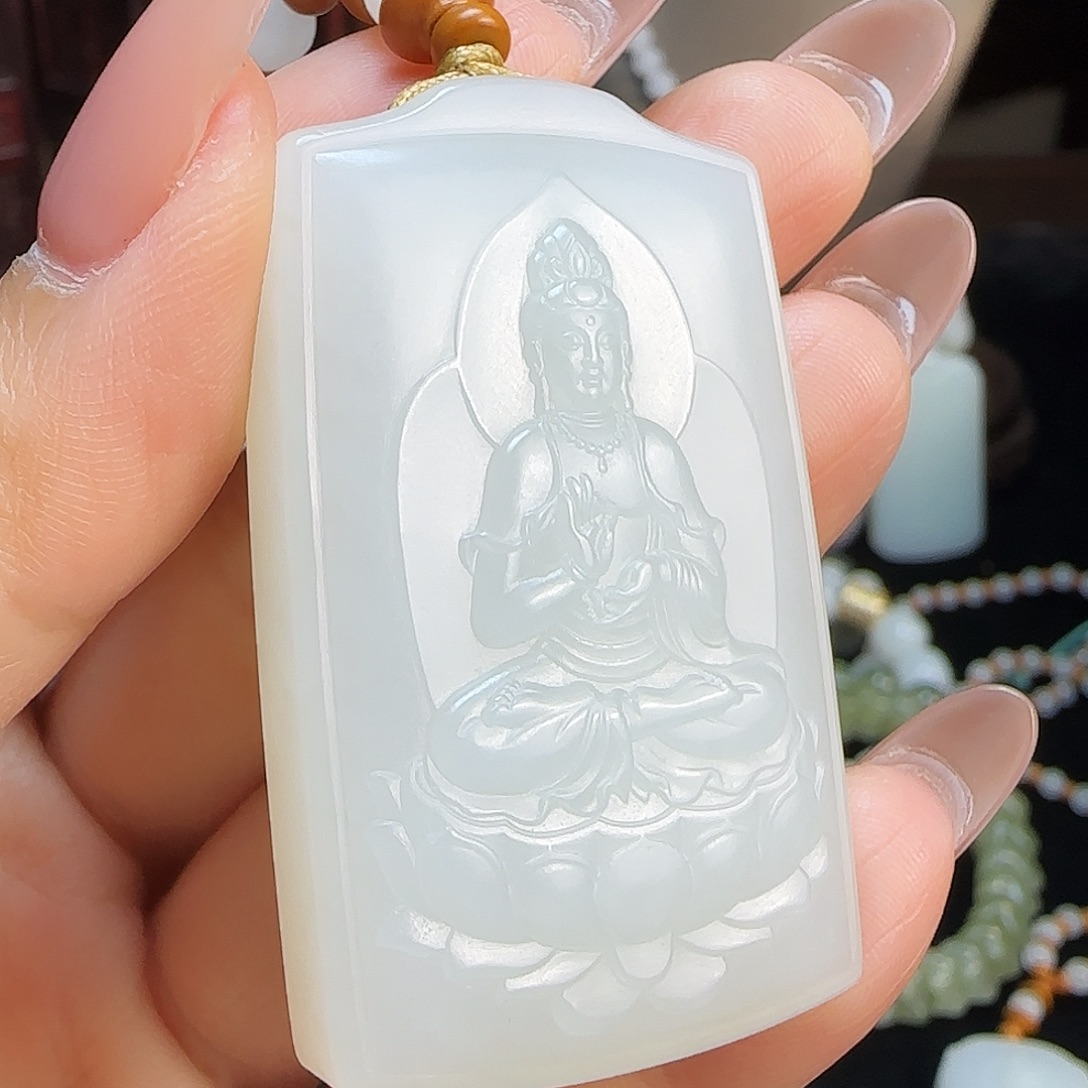 和田玉未镶嵌颈饰定制发货