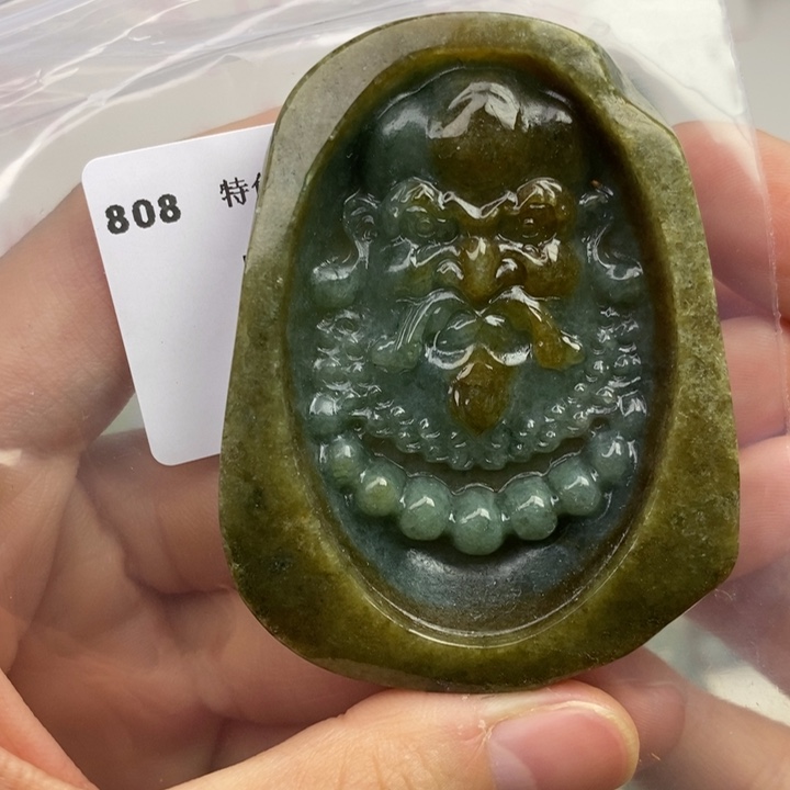 颈饰未镶嵌翡翠吊坠