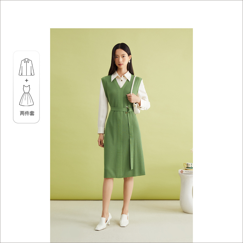 YINER音儿2025秋款新款时尚套装8C34106380