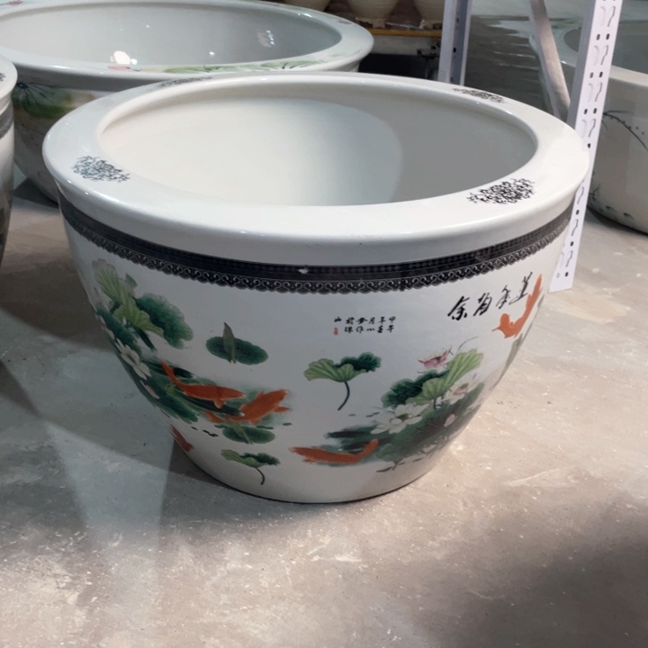 缸直径62厘米高度42cm，瑕疵品