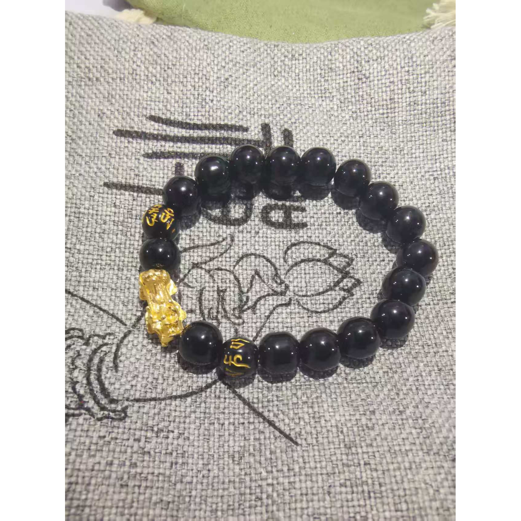 S黑耀石貔貅卡10无礼盒  1760