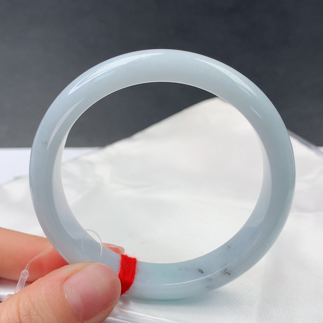 翡翠手镯未镶嵌53正55