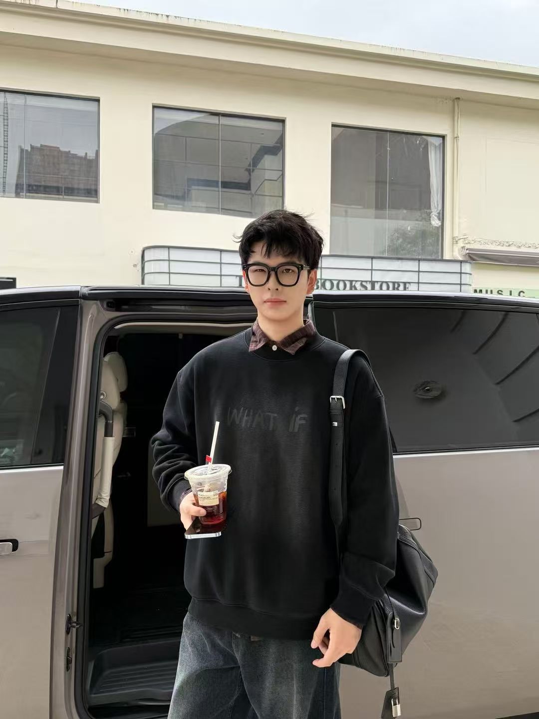 男冬款加绒加厚字母休闲水洗卫衣