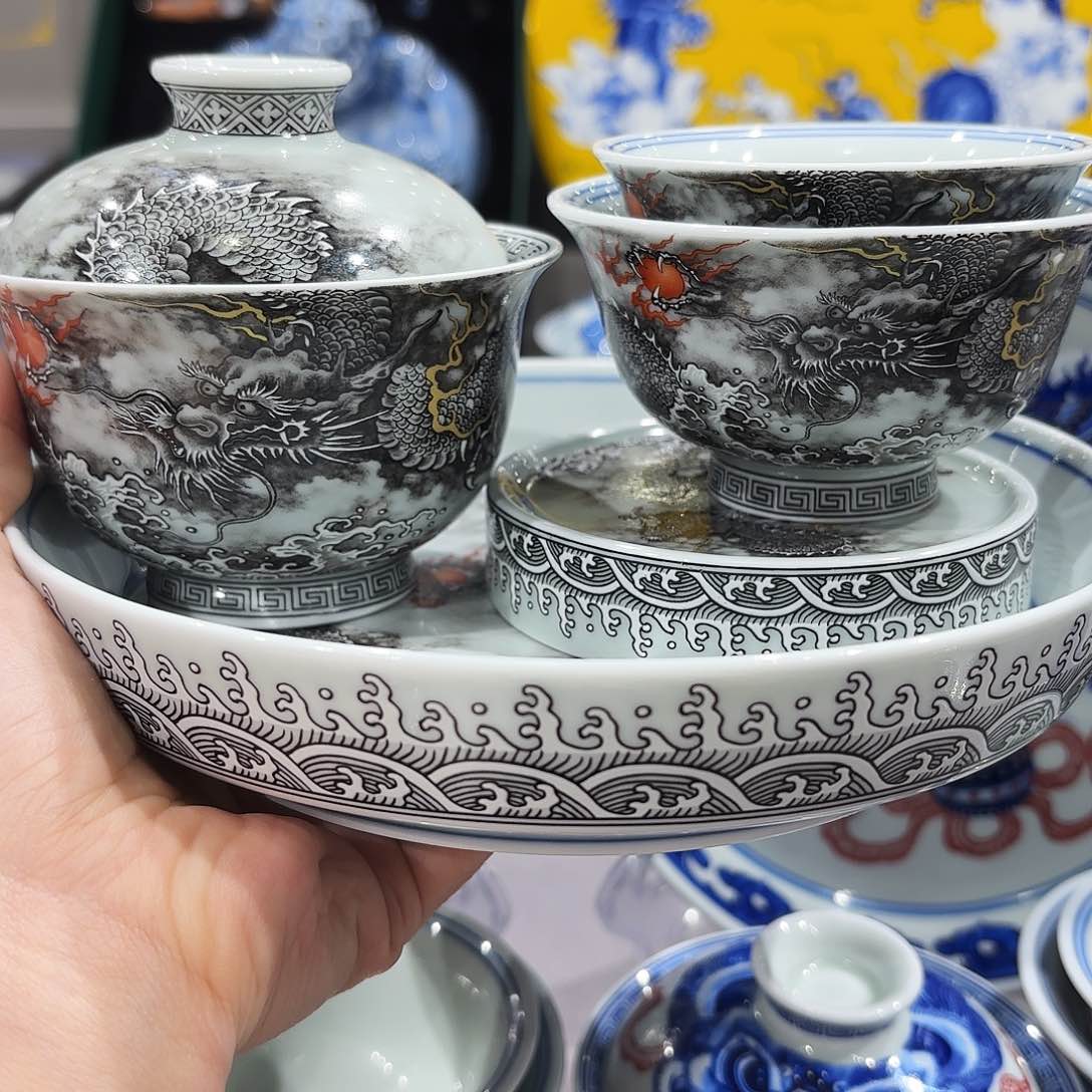 瓷片景德镇瓷器展和