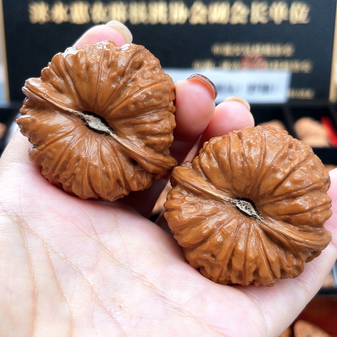 把件文玩核桃45毕业正圆正肩➕已挂瓷45Q8