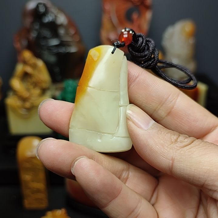 寿山石木**源寿山芙蓉石