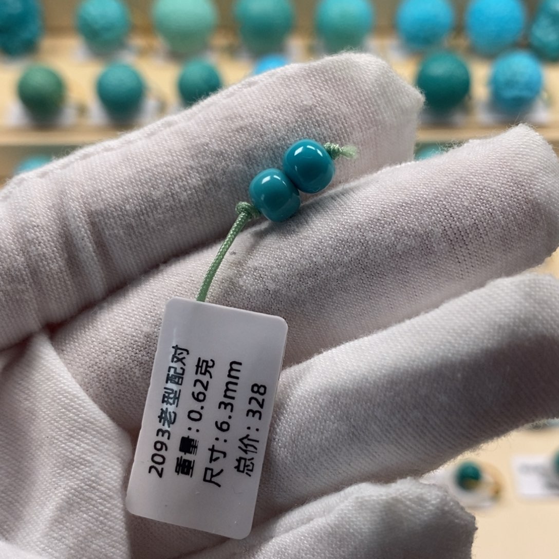 绿松石未镶嵌精品高瓷绿松石哦