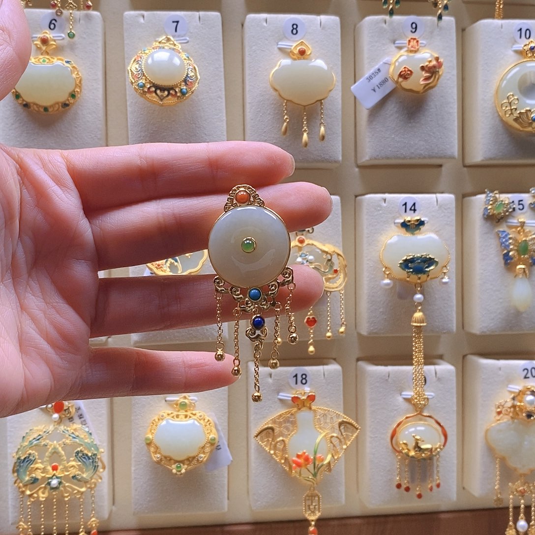 和田玉颈饰银S925镶嵌