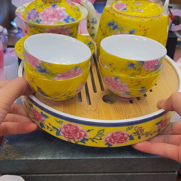 段泥茶杯吧啦吧拉吧拉的我想你想