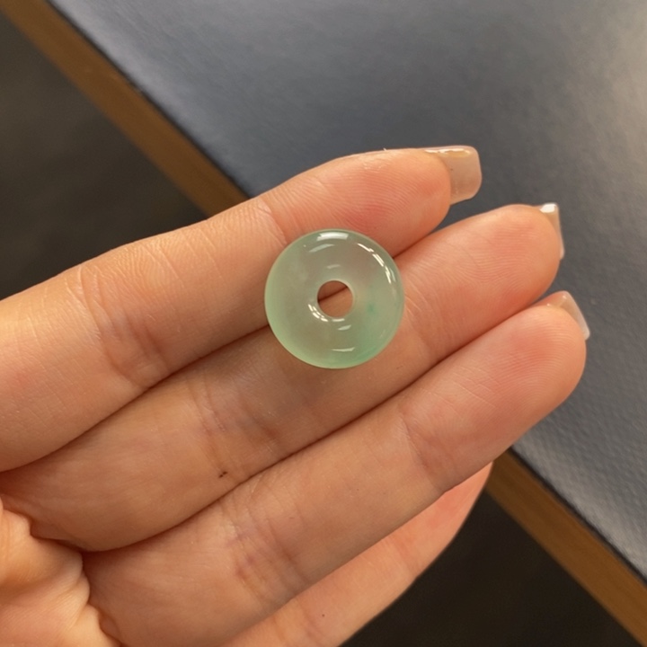 石英质玉颈饰未镶嵌@*檀