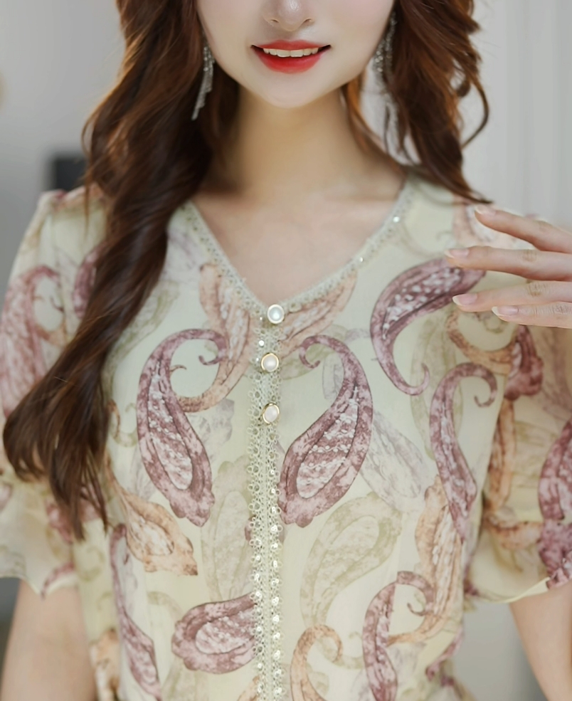 连衣裙女2025夏季新款法式高级感小众收腰气质碎花长裙8623