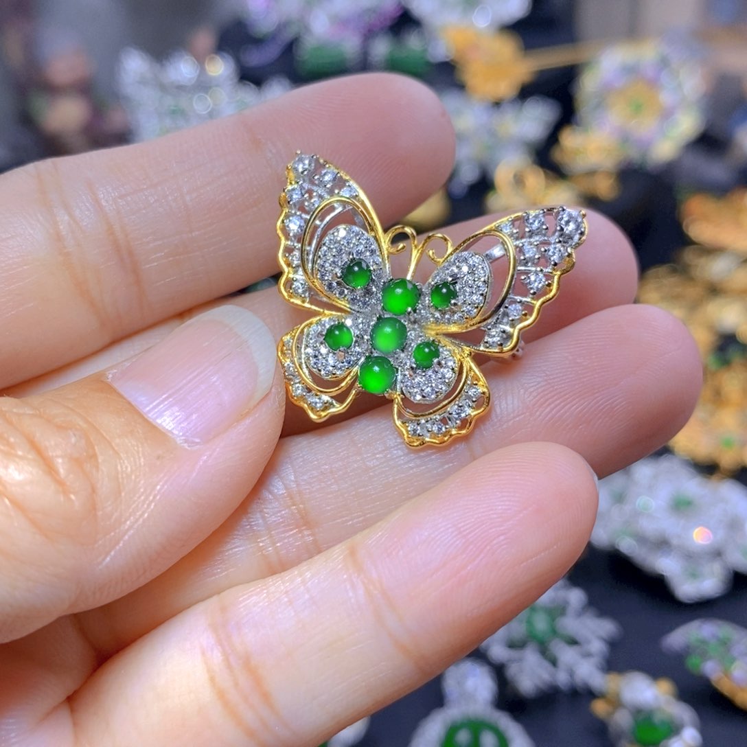 翡翠耳钉银S925镶嵌天然翡翠