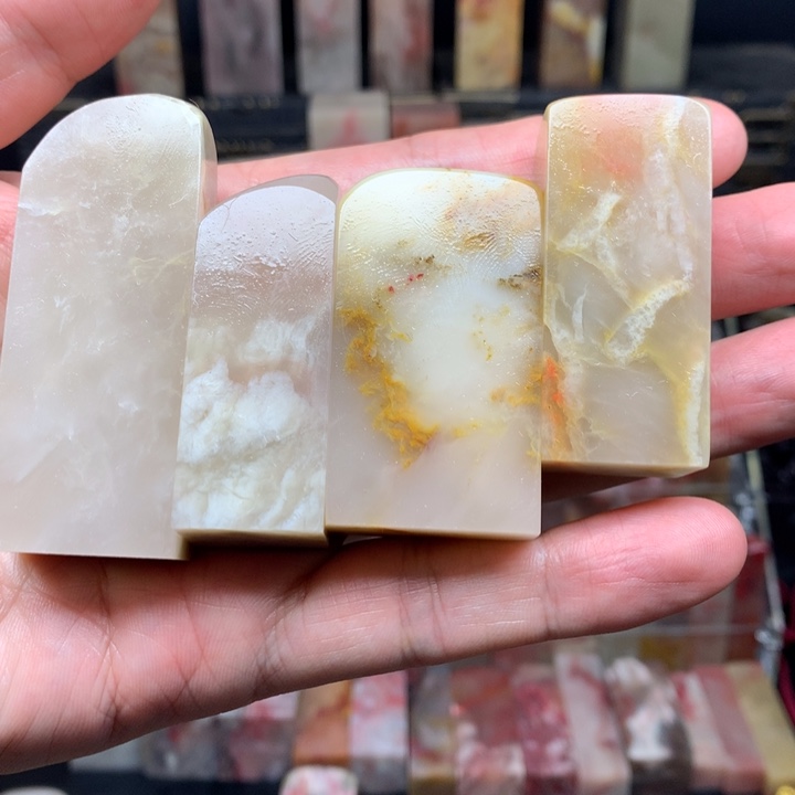 彩***岐巴林石印石练习章