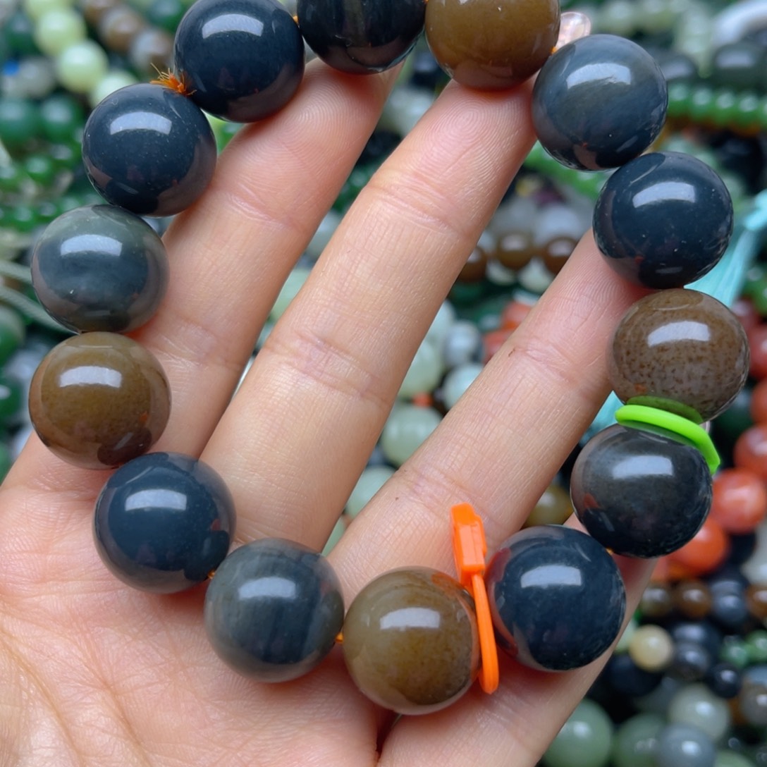 手链未镶嵌和田玉