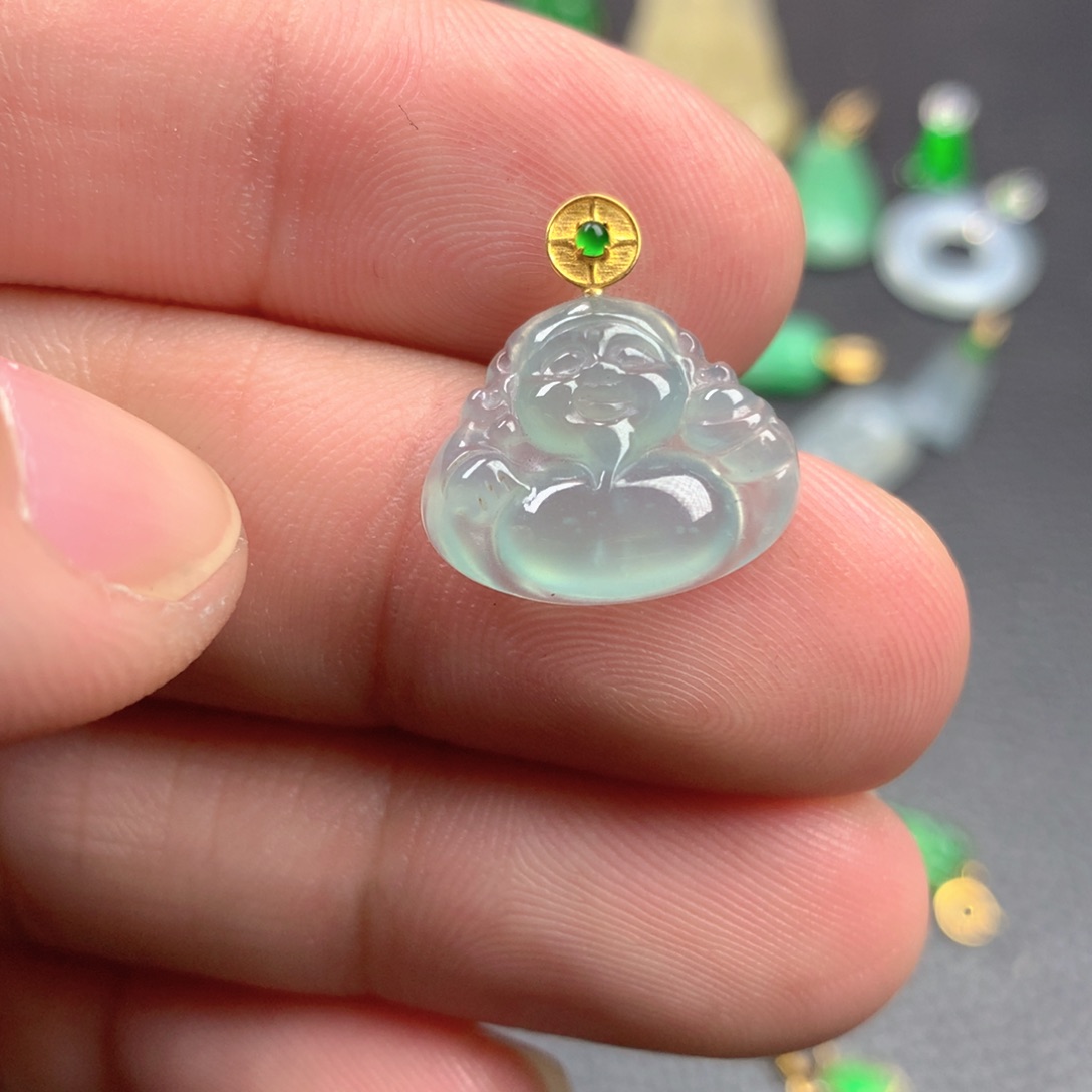 【闪购商品】颈饰18K金镶嵌翡翠翡翠