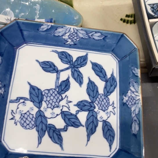 最***瑰金葡萄瓷器欢迎您