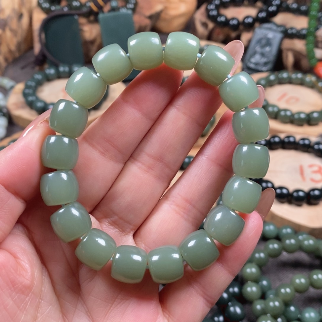 和田玉（青玉）手链未镶嵌