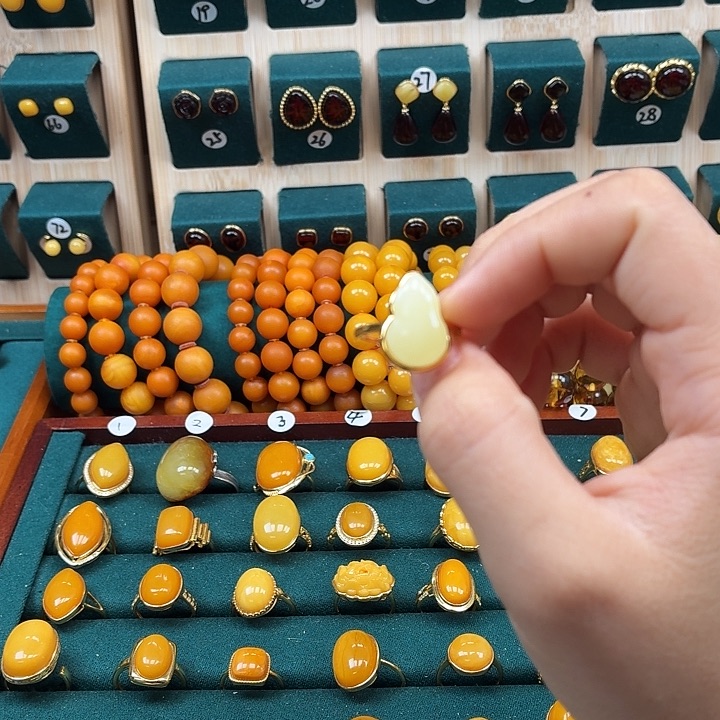 琥珀银S925镶嵌戒指