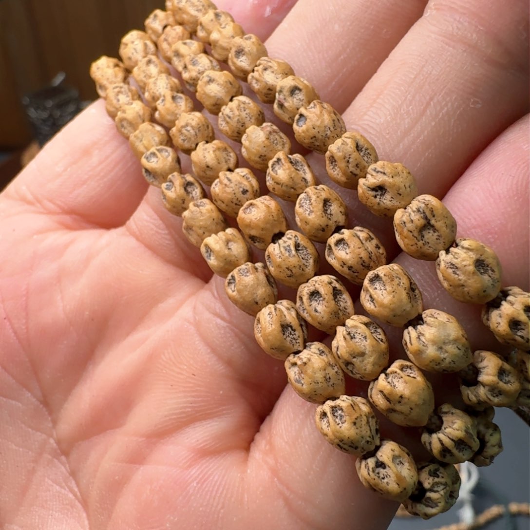 柏香籽/百香籽吊坠