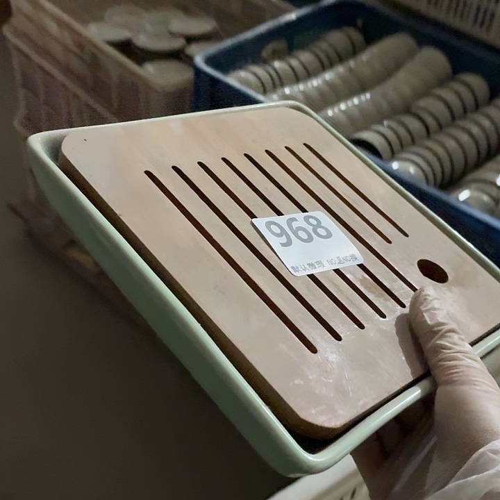 茶具微暇，介意勿拍