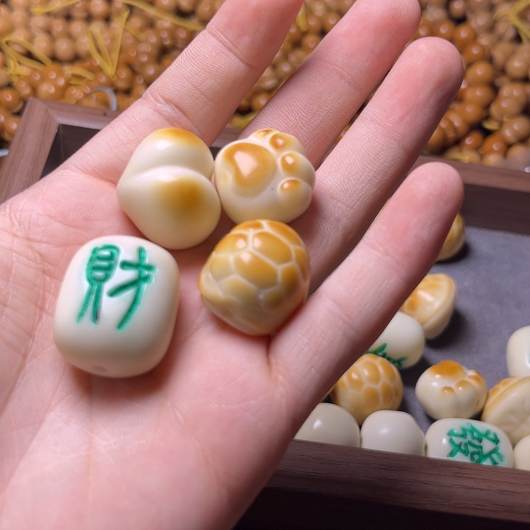 手串猴头核桃配饰