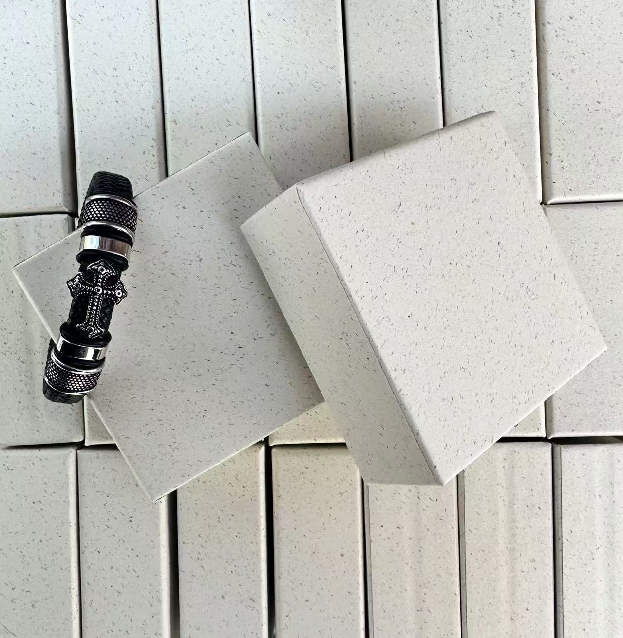 祖师傅制作 高碳金属钛黑武士手链个性时尚 复古