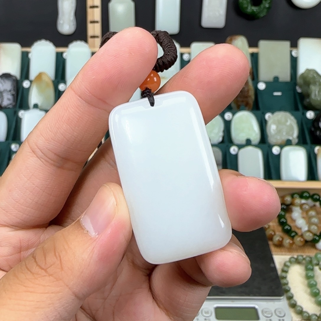 和田玉挂件未镶嵌