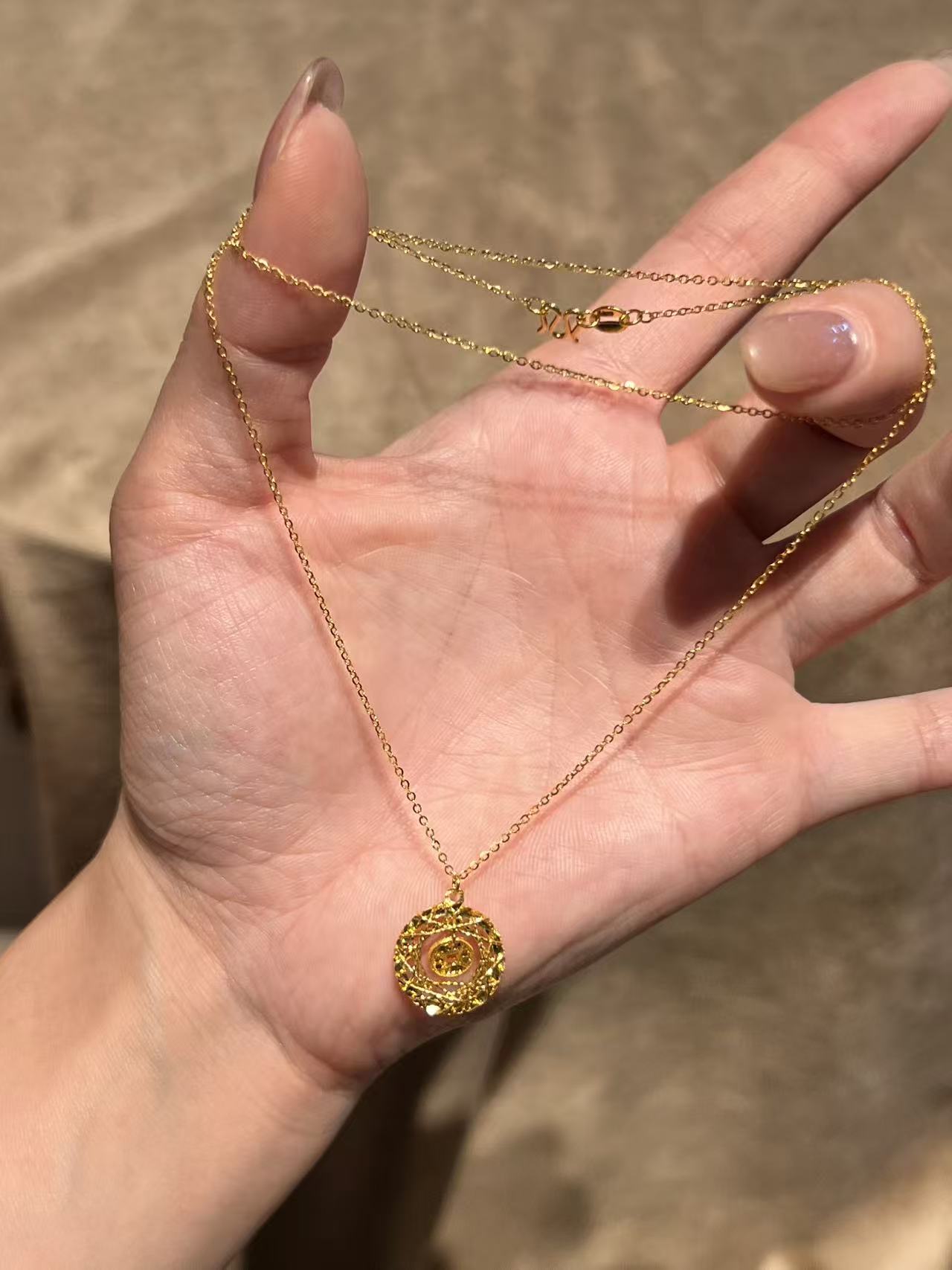 琳琳珠宝 圣诞节系列 5g黄金小铜钱滴流绕线套链（足金999）