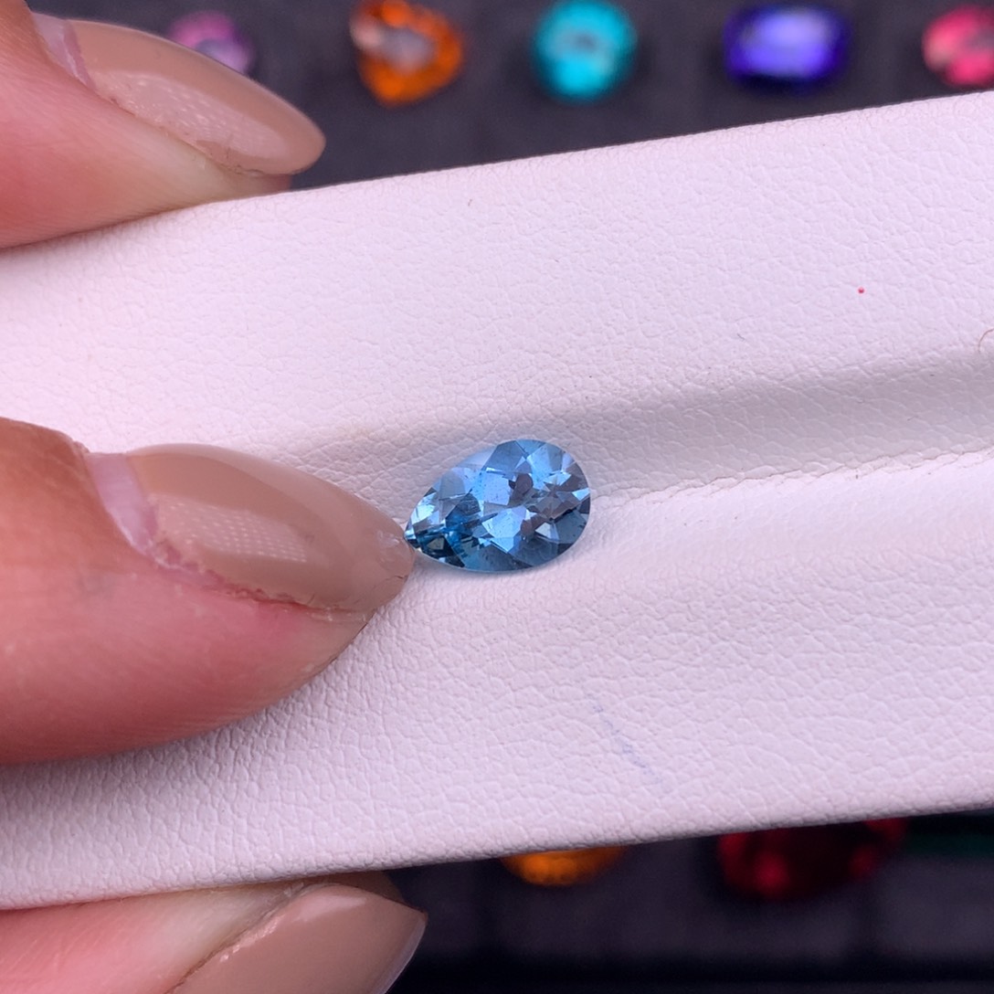 海蓝宝石裸石未镶嵌1.01ct超级圣玛利亚