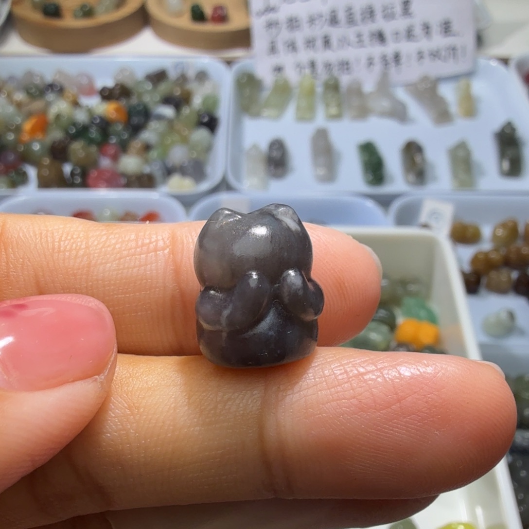 虚***白和田玉未镶嵌珠宝奇石