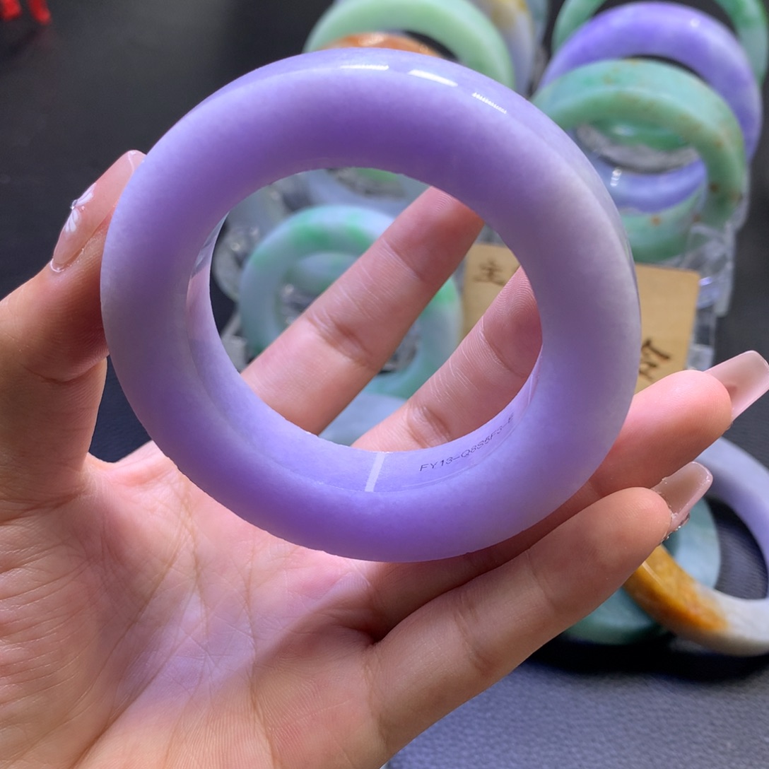 未镶嵌翡翠定制翡翠