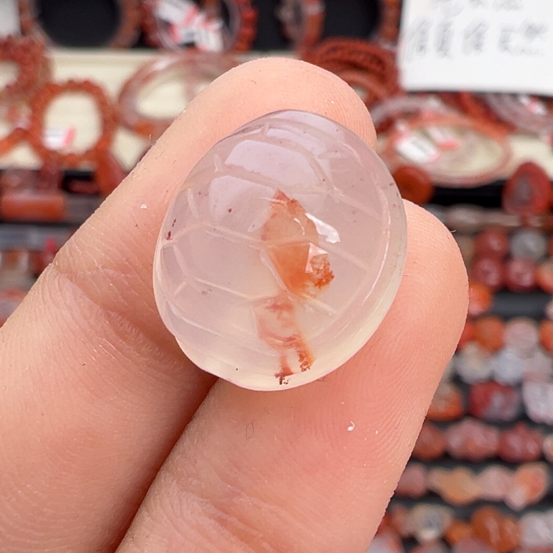 南红玛瑙未镶嵌颈饰龟甲