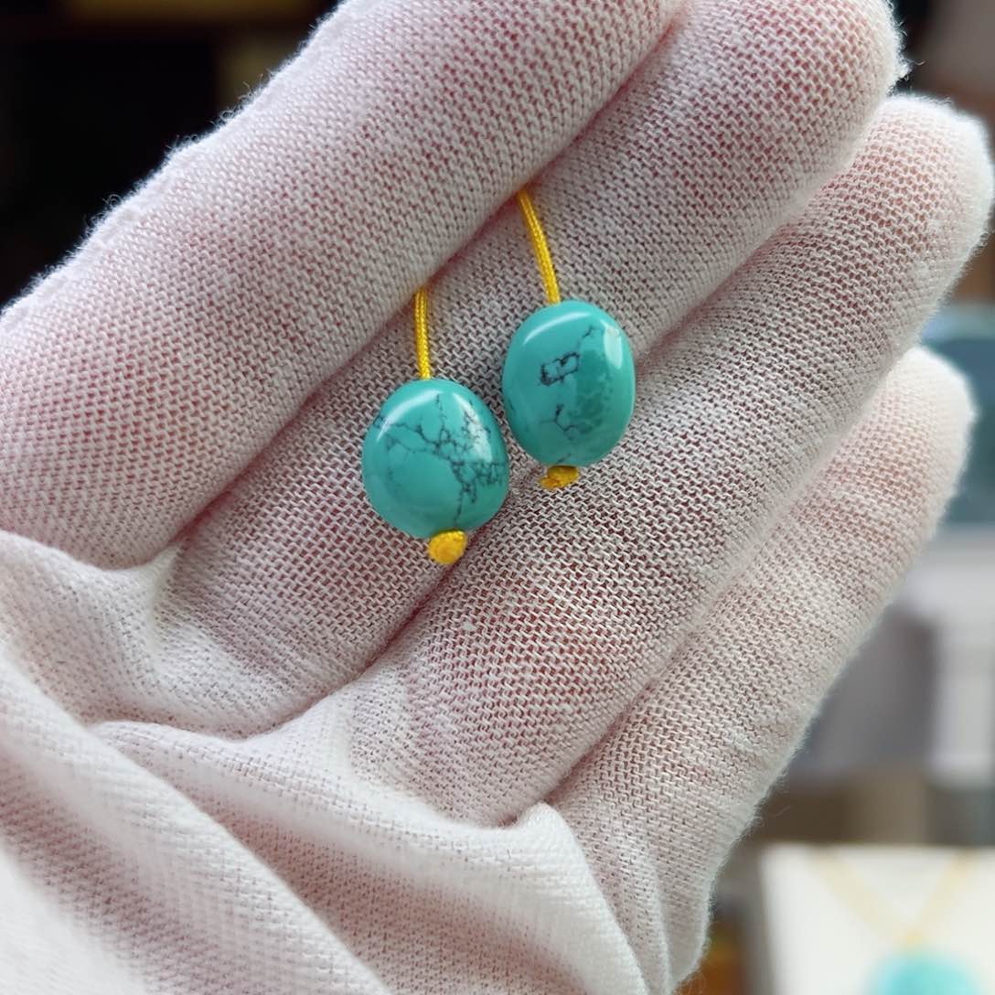 未镶嵌绿松石珠宝奇石