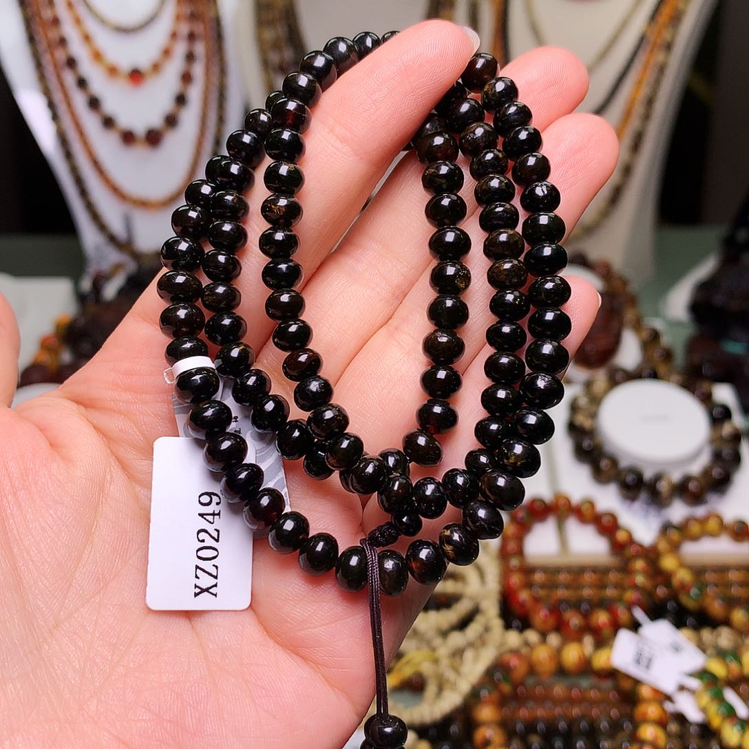 未镶嵌琥珀裸石6/108翳珀