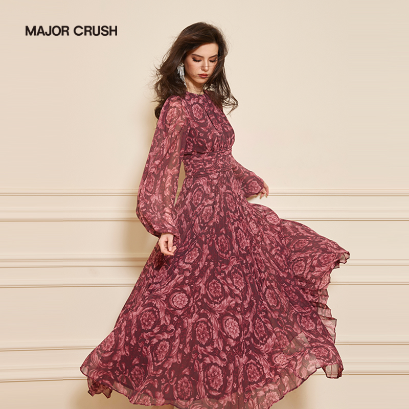 MAJOR CRUSH新款米亚之旅压褶大摆连衣裙经典圆领收腰连衣裙6512