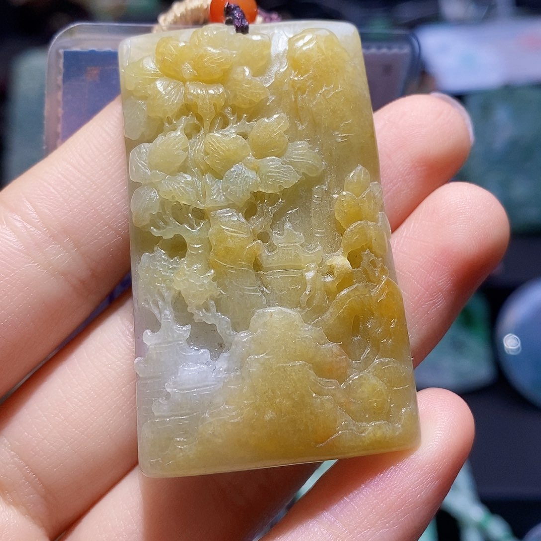 翡翠未镶嵌颈饰翡翠